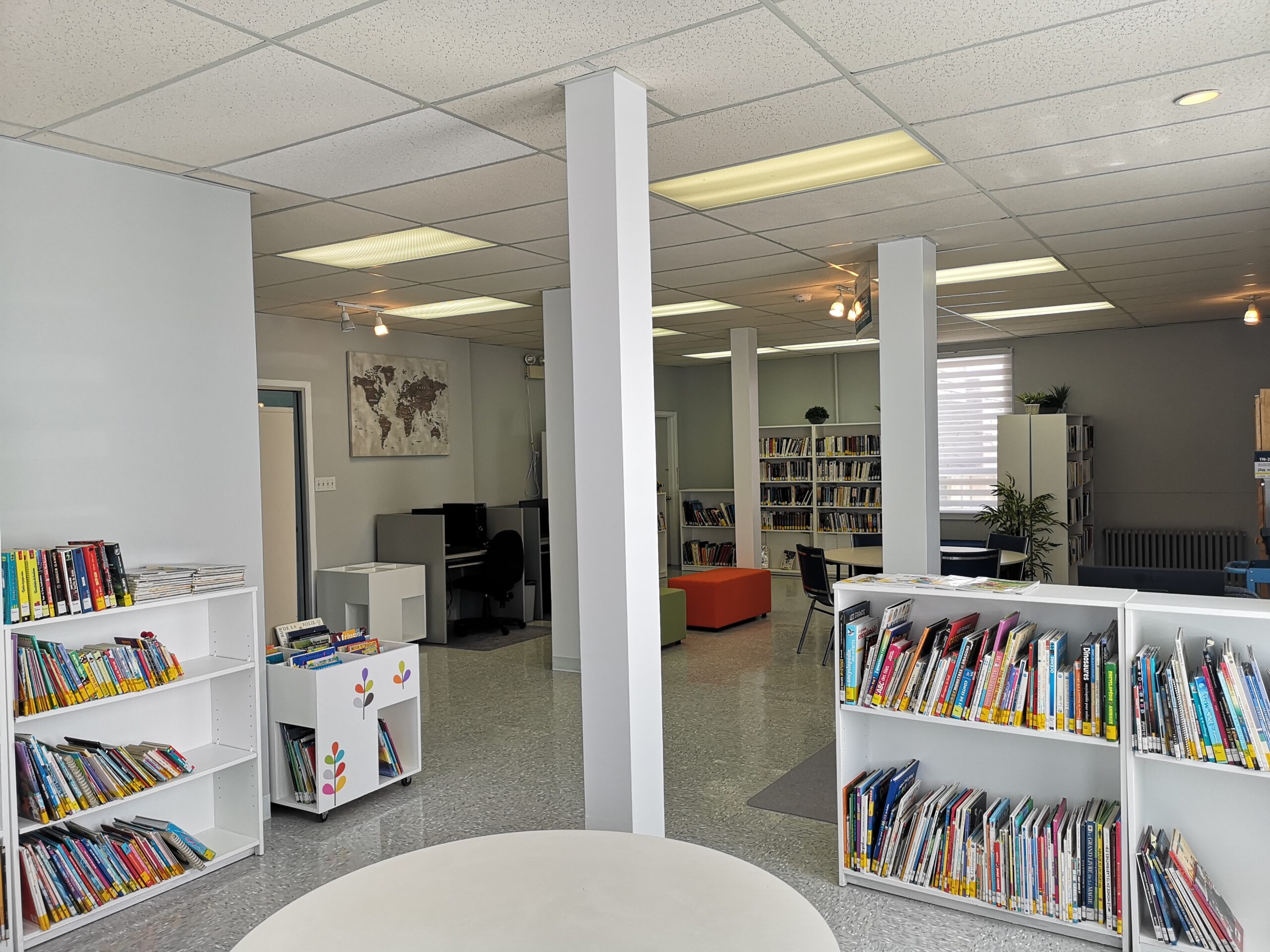 biblio-poularies-vue-interieure-rbatnq